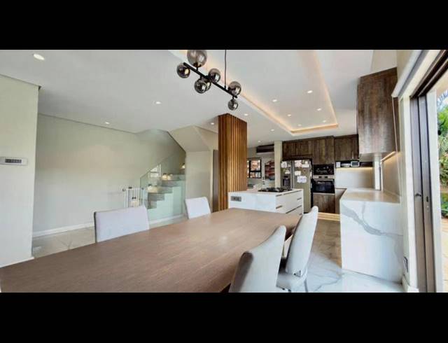 3 BEDROOM TOWNHOUSE FOR SALE IN LA LUCIA